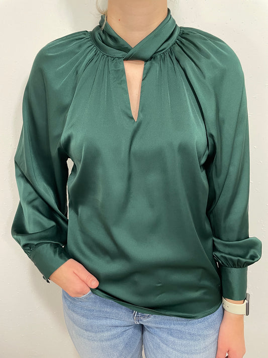TWISTED LOVE SILKY TOP - HUNTER GREEN