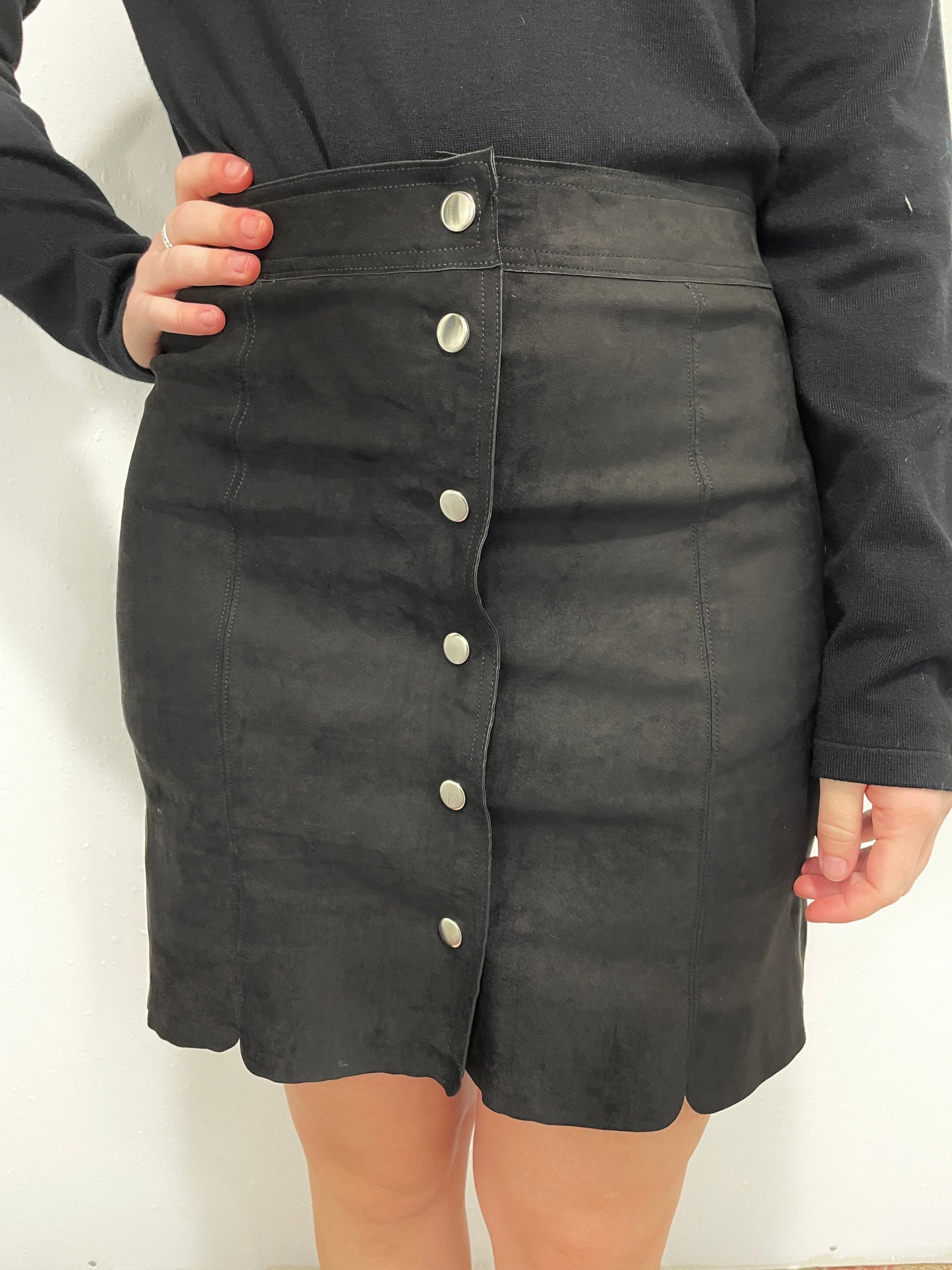 LUCIE FAUX SUEDE SKIRT