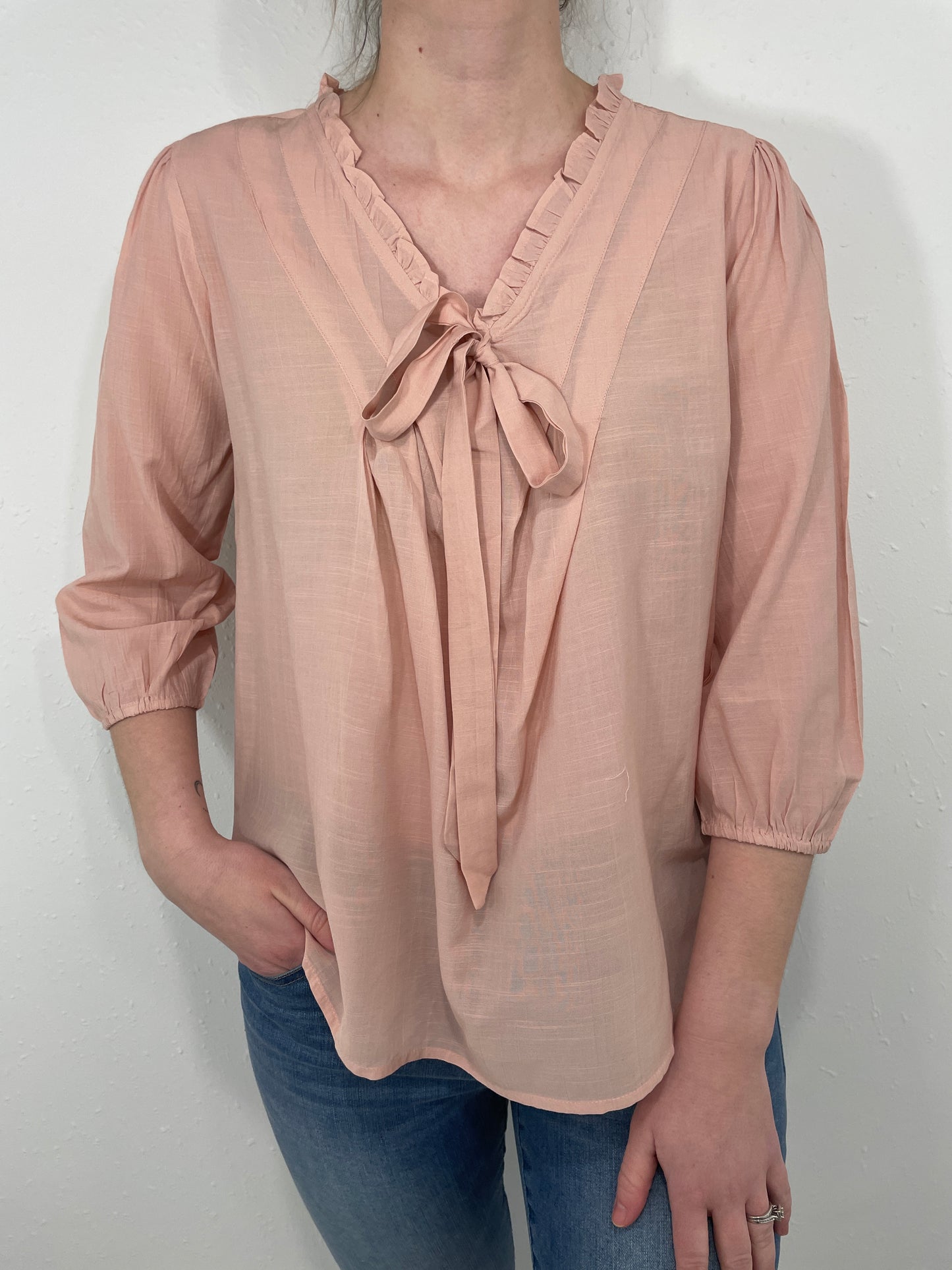 PEACHES AND CREAM TIE FRONT BLOUSE - PEACH