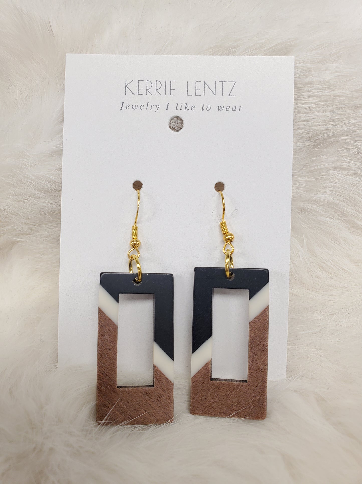 KERRIE LENTZ TRI-TONE RECTANGLE EARRING