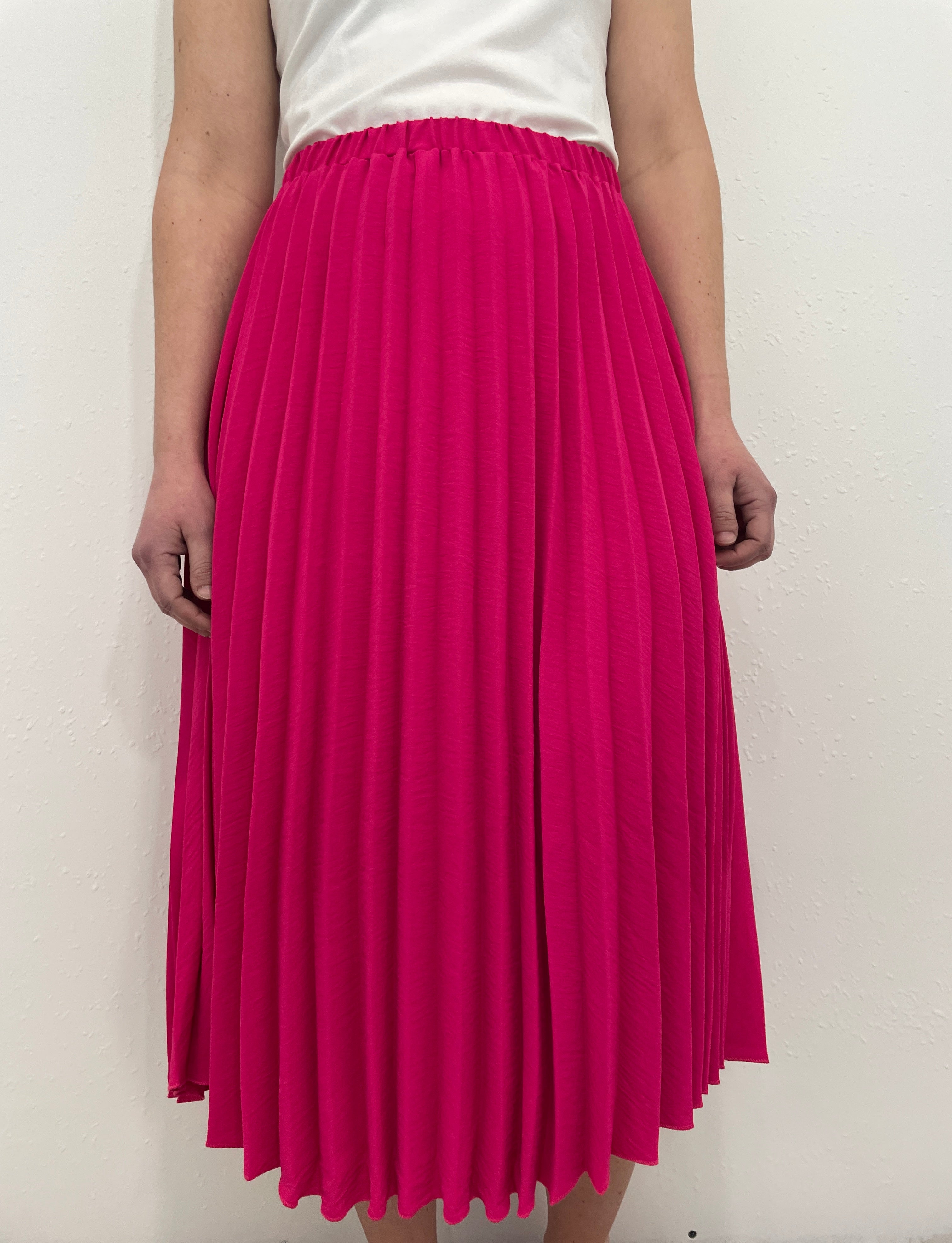 Pink pleated 2024 polyester skirt