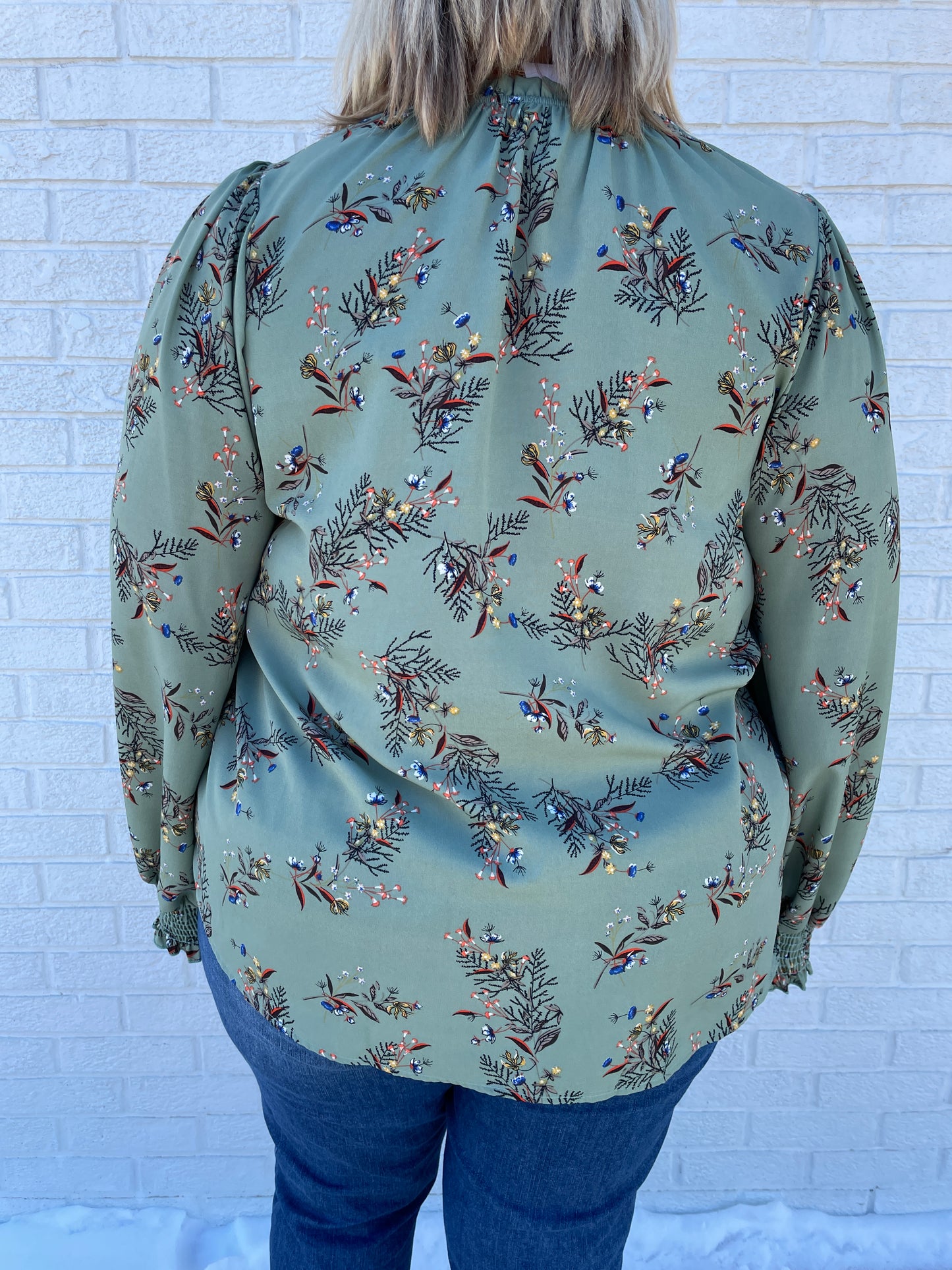 HAILEY & CO SMOCKED FLORAL TOP - SAGE